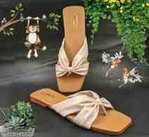 Modern Graceful Women Flipflops & Slippers